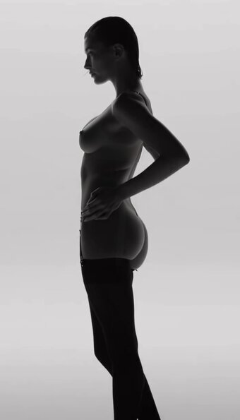 Hailey Baldwin Bieber / haileybieber Nude Leaks Photo 11