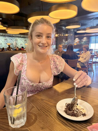 Hailey Clair Nude Leaks Photo 7