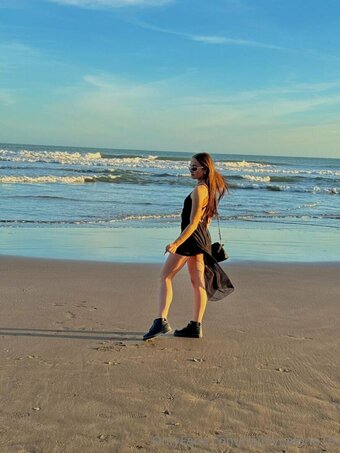 haileycelene18 Nude Leaks Photo 10