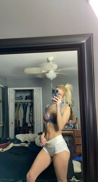 Hal_es / HayMartinn / HayMartinnhal_es Nude Leaks OnlyFans Photo 1