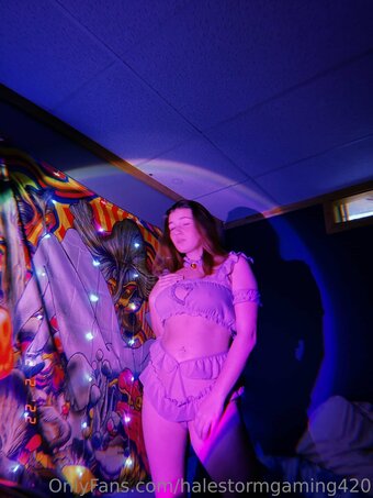 Halestorm / https: / hunnybunnyhalestorm Nude Leaks OnlyFans Photo 12