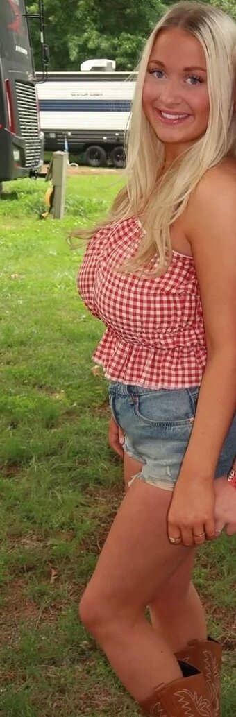 Haley Bartlett / haleybartlettt Nude Leaks Photo 21