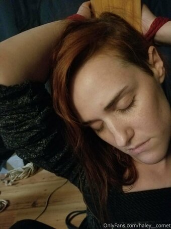 haley__comet Nude Leaks Photo 5