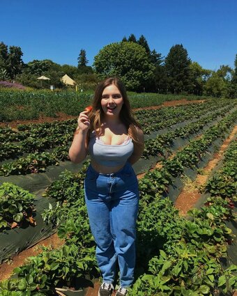 Haley E / haleybrooks18 / haleymichellee Nude Leaks OnlyFans Photo 6