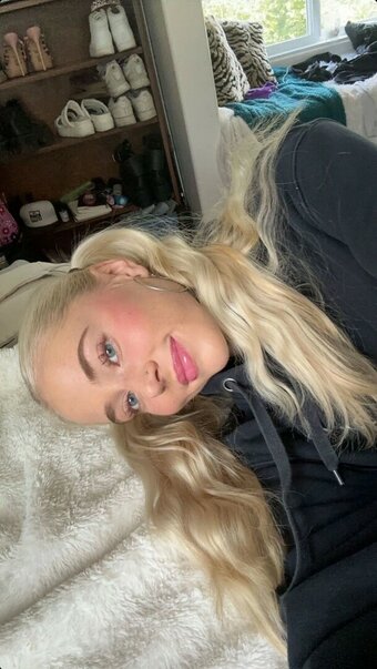 Haleyandersn / Holaputas Nude Leaks OnlyFans Photo 19