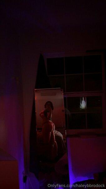 haleybbrodock Nude Leaks Photo 10