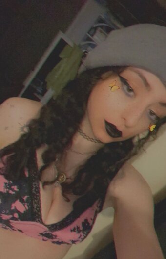 Halley / Halley2364 / WeirdGirl2364 / halleylove / halleyvalley Nude Leaks OnlyFans Photo 24