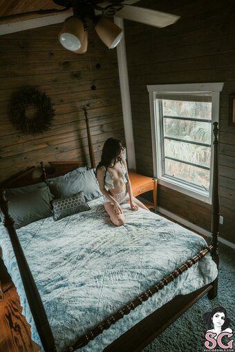 halz Nude Leaks Photo 22