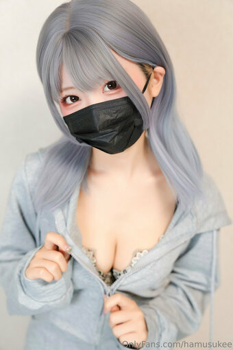 hamusukee Nude Leaks Photo 3