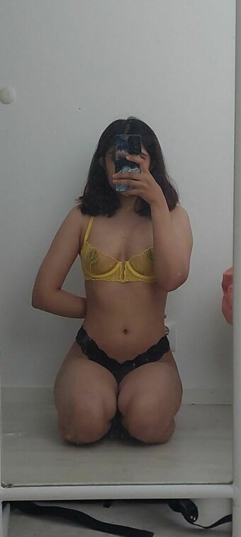 HappiHazel / iamhappyhazel Nude Leaks Photo 3