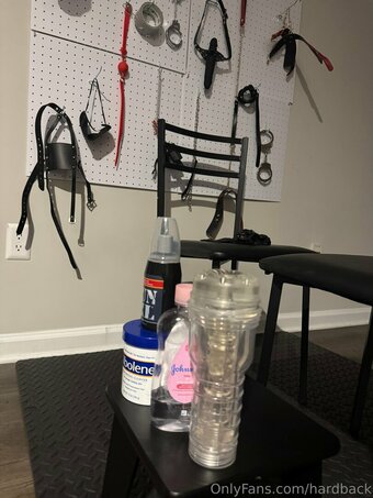 hardback Nude Leaks Photo 29