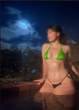 harmless.light / Hannah Nude Leaks Photo 22