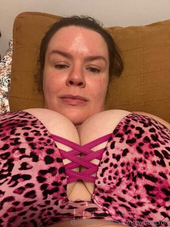 Harmony Bancroft / harm0ny__bancr0ft / harmonybancroft / https: Nude Leaks OnlyFans Photo 4