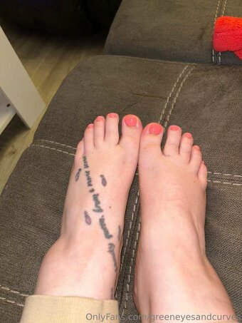 Hazel Iris / greeneyesandcurves / greeneyesvip Nude Leaks OnlyFans Photo 26