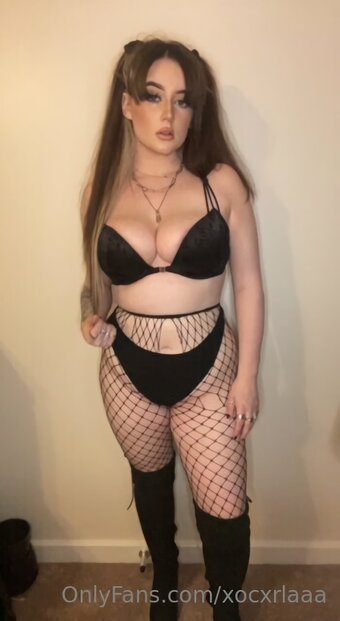 HeckSnekx / carla_fayee / xocxrlaaa / xocxrlaaa_ Nude Leaks OnlyFans Photo 23