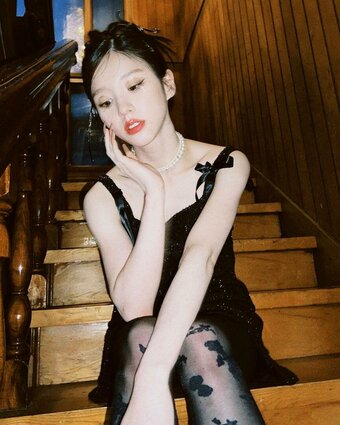 HeeJin / heejin_theworld Nude Leaks Photo 9