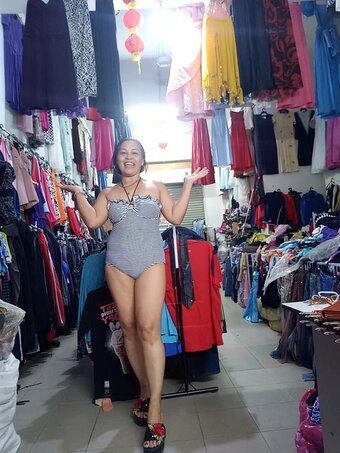 Helen Bundle Nude Leaks Photo 18