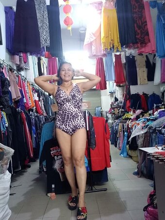 Helen Bundle Nude Leaks Photo 26