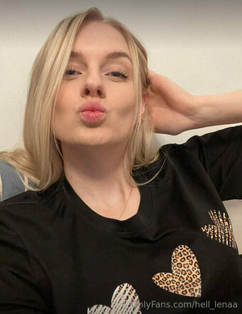 hell_lenaa / Sky Pierce / hell.lena Nude Leaks Photo 2