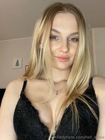 hell_lenaa / Sky Pierce / hell.lena Nude Leaks Photo 5