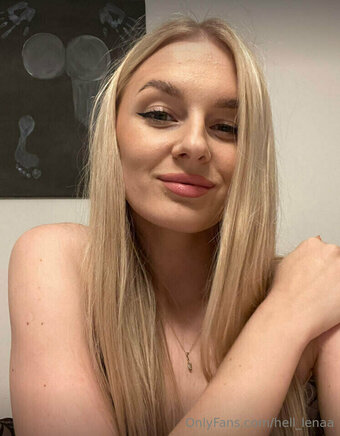 hell_lenaa / Sky Pierce / hell.lena Nude Leaks Photo 12