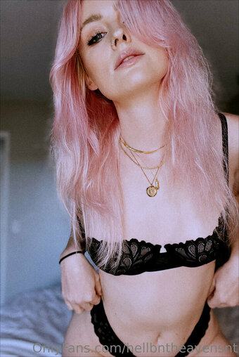 hellbntheavensnt / hellbnthevnsnt Nude Leaks OnlyFans Photo 8