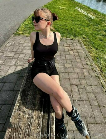 hellbunnyfree Nude Leaks Photo 15