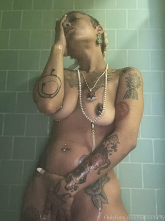 Hello0mcfly / helloomcfly Nude Leaks OnlyFans Photo 1