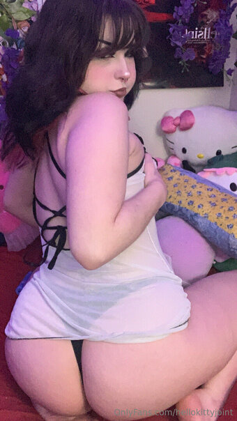 hellokittyjoint Nude Leaks Photo 17