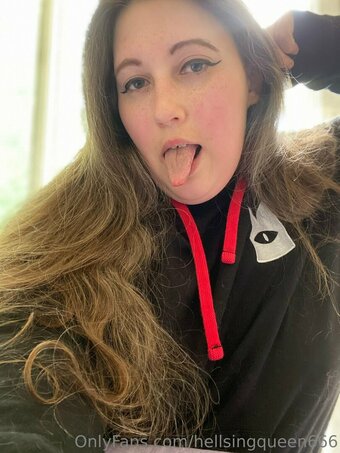 hellsingqueen666 Nude Leaks Photo 8