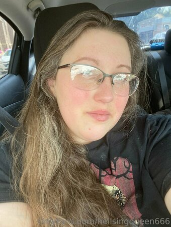 hellsingqueen666 Nude Leaks Photo 13