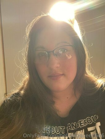 hellsingqueen666 Nude Leaks Photo 19