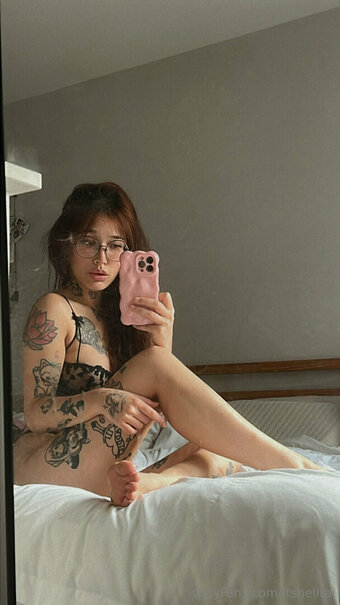 Helltai / Bibi Nguyen / itshelltai Nude Leaks OnlyFans Photo 12