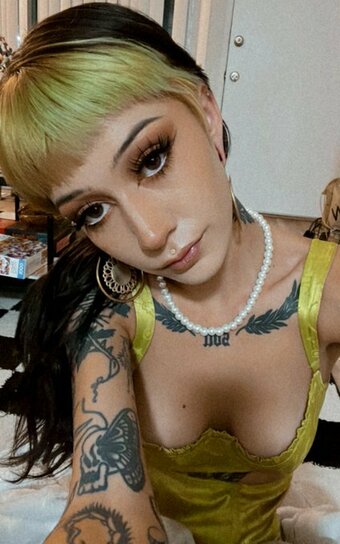 helluhvegan Nude Leaks OnlyFans Photo 4