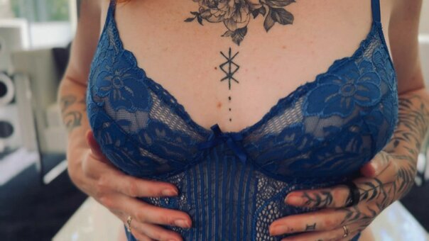 Herowngalaxy / her.own.galaxy Nude Leaks OnlyFans Photo 19