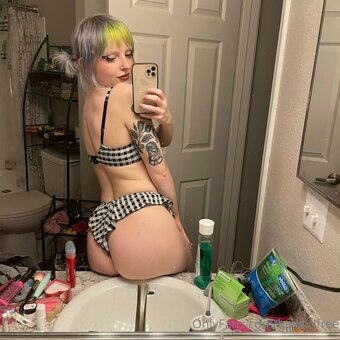 hexgirlfree Nude Leaks Photo 22