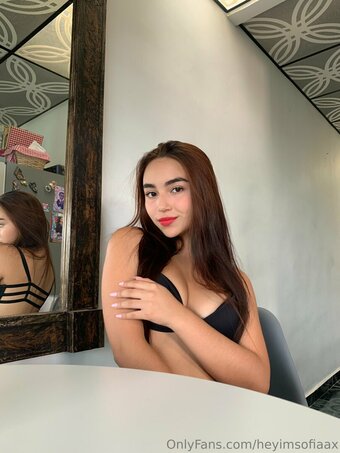 heyimsofiaax / _ysofiaax Nude Leaks OnlyFans Photo 8