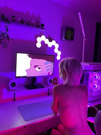 heykrls / heykris Nude Leaks Photo 17