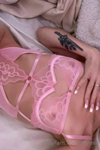 Heyleee Nude Leaks OnlyFans Photo 10