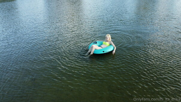 hi_its_erika hi_its_erika