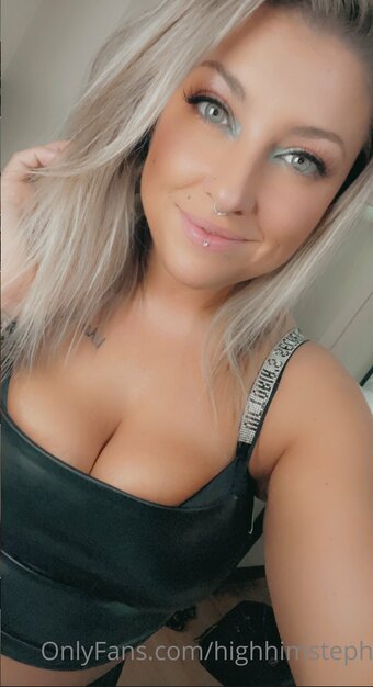 highhimsteph Nude Leaks OnlyFans Photo 13