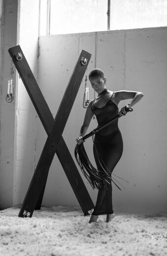 Honnete Bas / honnetebas Nude Leaks Photo 2