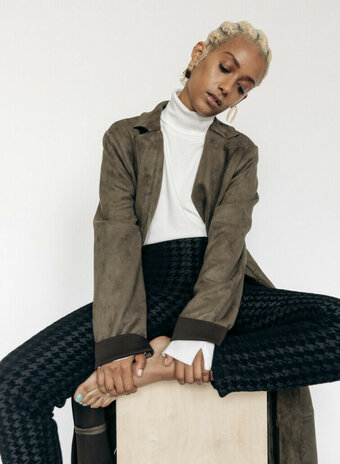 Honnete Bas / honnetebas Nude Leaks Photo 19