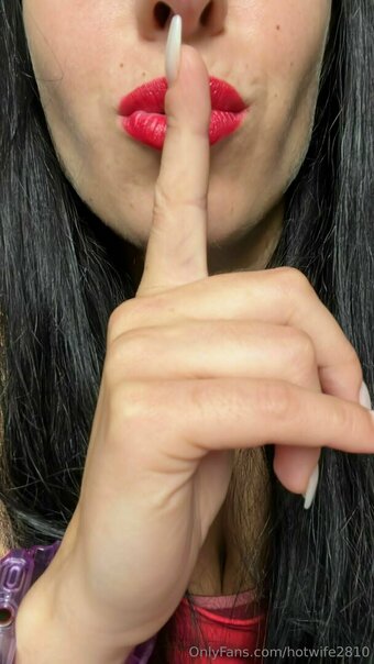 hotwife2810 hotwife2810