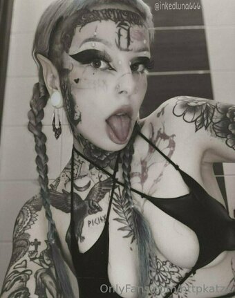 httpkatze Nude Leaks Photo 17