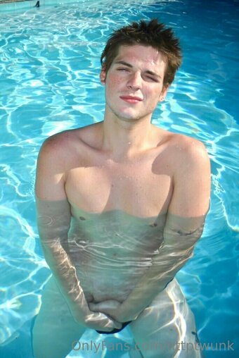 httptwunk Nude Leaks Photo 3