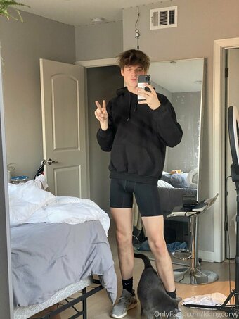 httptwunk Nude Leaks Photo 17