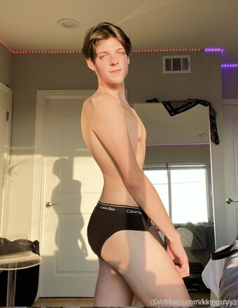 httptwunk2 Nude Leaks Photo 9