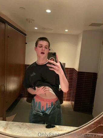 httptwunk2 Nude Leaks Photo 11