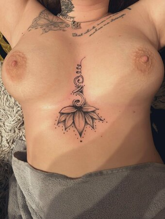 huncutedit18 / maynunez18 Nude Leaks Photo 1